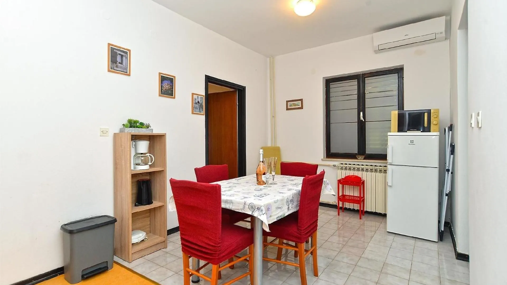 Apartment Ferienwohnung Fuer 5 Personen Ca 50 Qm In Fazana-Surida, Istrien Istrische Riviera Valbandon